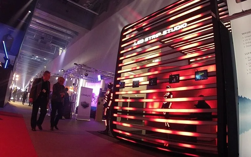 SPI LED CONTROLLER — Mobile Installations use case